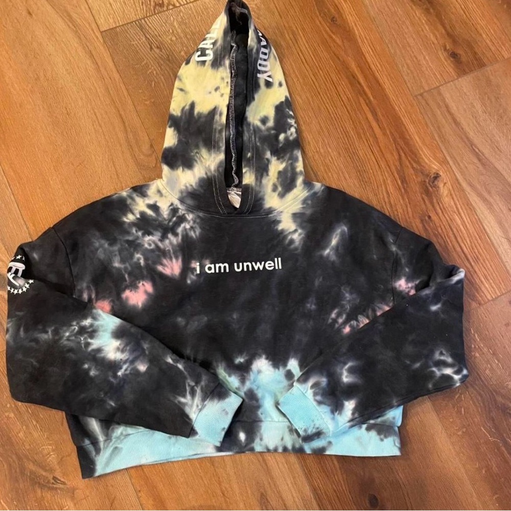 SOLD CALL HER DADDY I AM UNWELL BARSTOOL SPORTS CROPPED HOODIE SIZE M 12